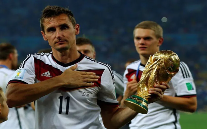 bxh 10 cau thu ghi nhieu ban nhat world cup trong lich su